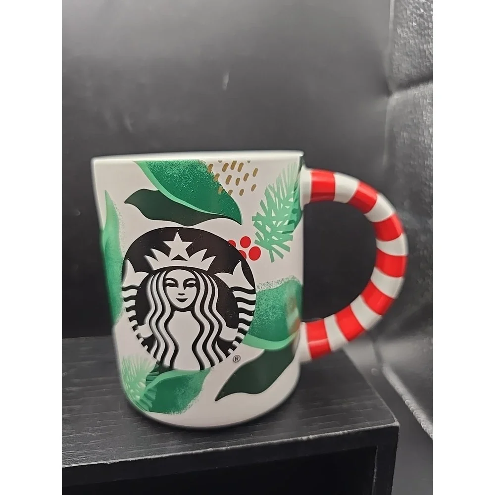 Lot Of 2 2019 Starbucks Christmas Holly Mugs‎ Candy Cane Handle 12 Oz